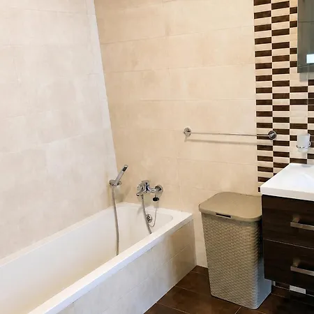 Διαμέρισμα Spacious And Cozzy Flat- Ac's In The Bedrooms C2 Msida